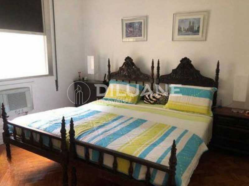 Apartamento à venda com 3 quartos, 125m² - Foto 5