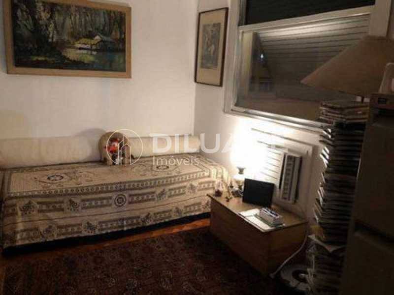 Apartamento à venda com 3 quartos, 125m² - Foto 8