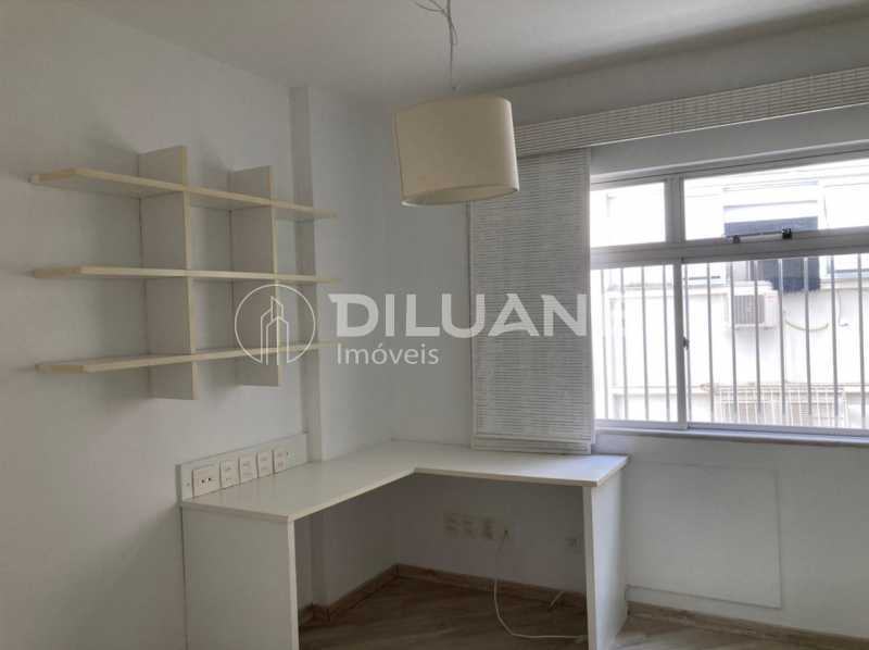 Apartamento à venda com 3 quartos, 156m² - Foto 18