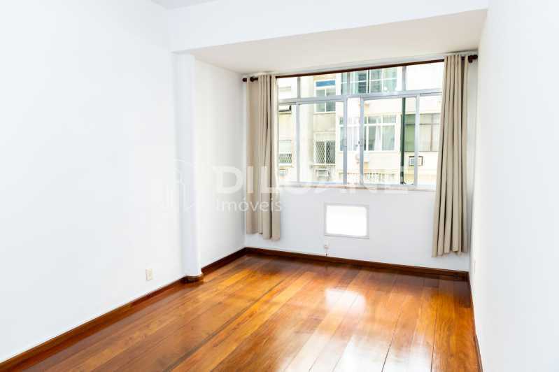 Apartamento à venda com 3 quartos, 125m² - Foto 25