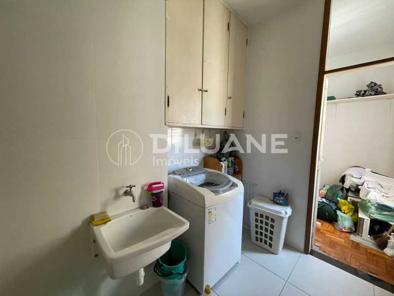 Apartamento à venda com 3 quartos, 160m² - Foto 10