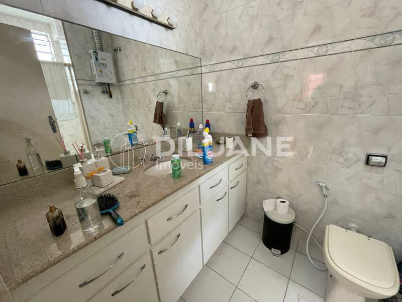 Apartamento à venda com 3 quartos, 160m² - Foto 26