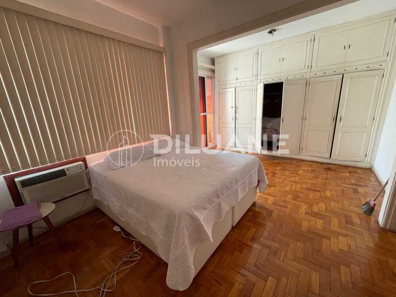 Apartamento à venda com 3 quartos, 160m² - Foto 27