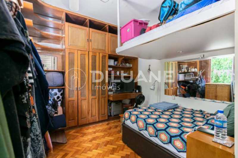 Kitnet e Studio à venda com 1 quarto, 28m² - Foto 4