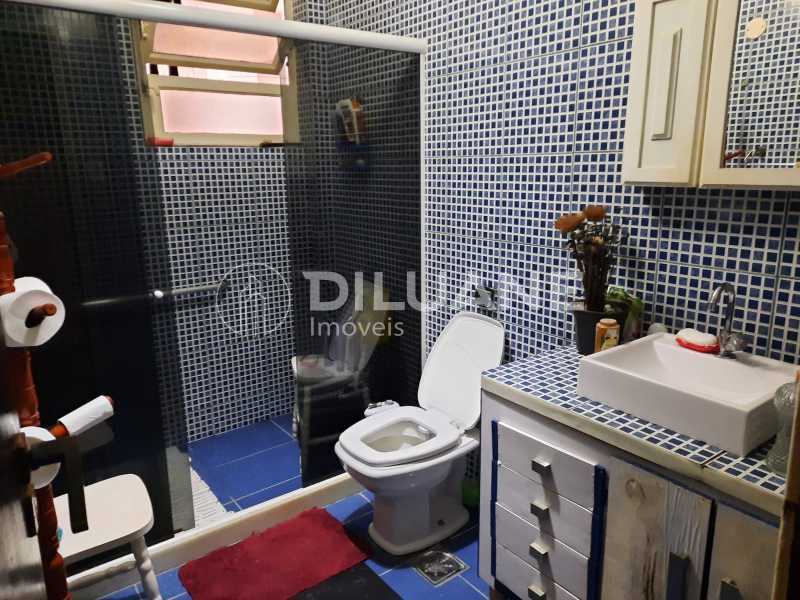 Apartamento para alugar com 3 quartos, 155m² - Foto 29