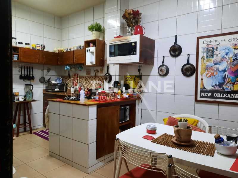 Apartamento para alugar com 3 quartos, 155m² - Foto 37