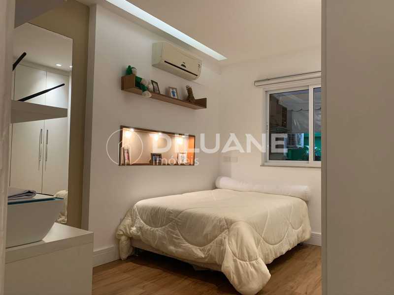 Apartamento à venda com 3 quartos, 105m² - Foto 8