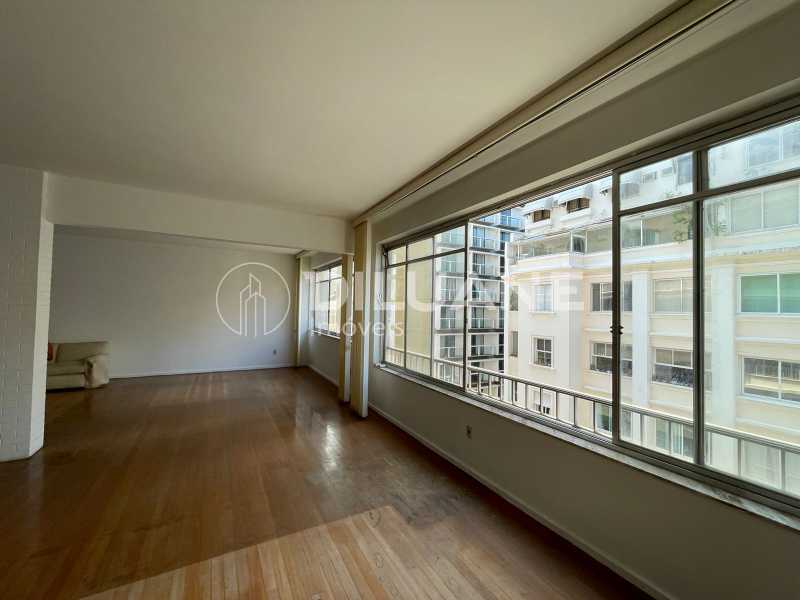 Apartamento à venda com 3 quartos, 287m² - Foto 7