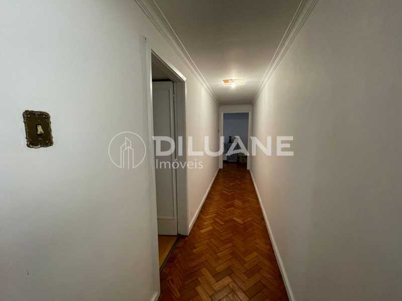 Apartamento à venda com 3 quartos, 287m² - Foto 27