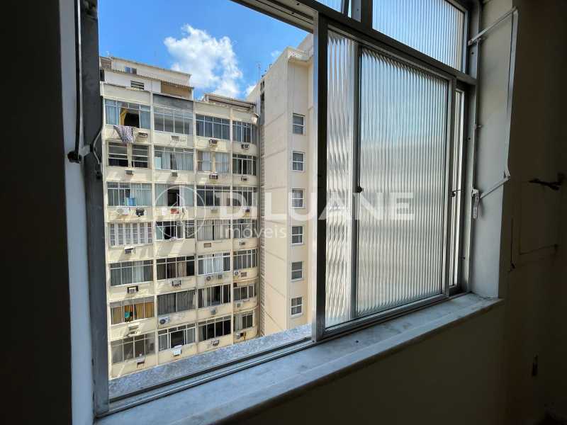 Apartamento à venda com 3 quartos, 287m² - Foto 46