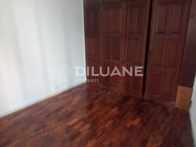 Apartamento à venda com 2 quartos, 76m² - Foto 10