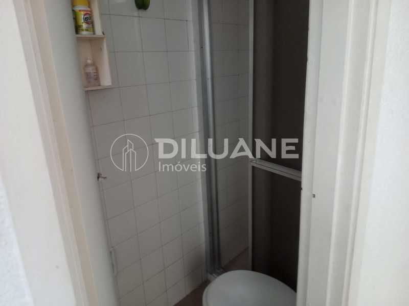 Apartamento à venda com 2 quartos, 76m² - Foto 14