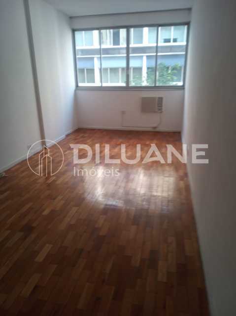 Apartamento à venda com 2 quartos, 76m² - Foto 22