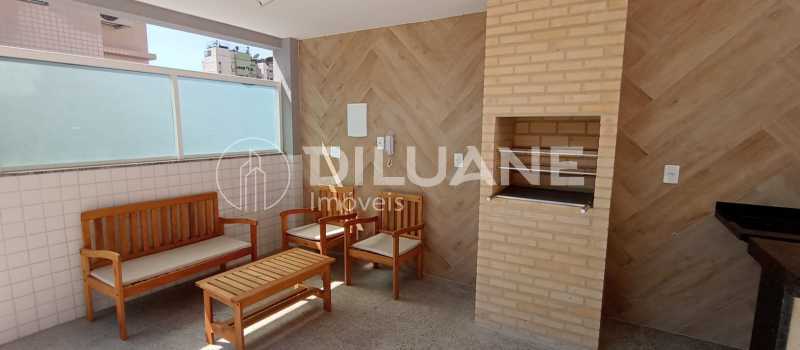 Apartamento à venda com 2 quartos, 79m² - Foto 8