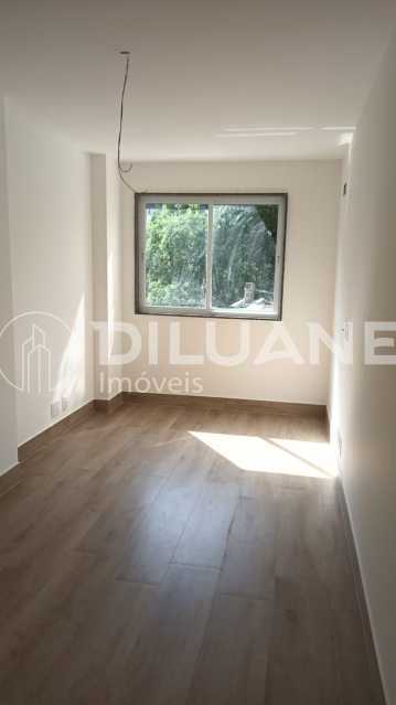 Apartamento à venda com 2 quartos, 79m² - Foto 21