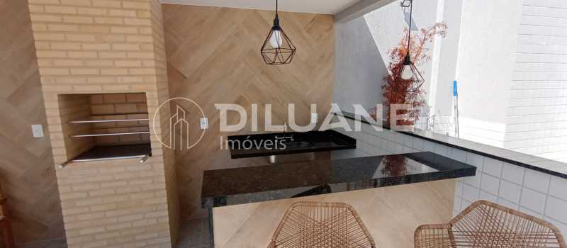 Apartamento à venda com 2 quartos, 79m² - Foto 29