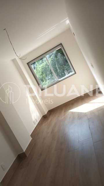 Apartamento à venda com 2 quartos, 58m² - Foto 8