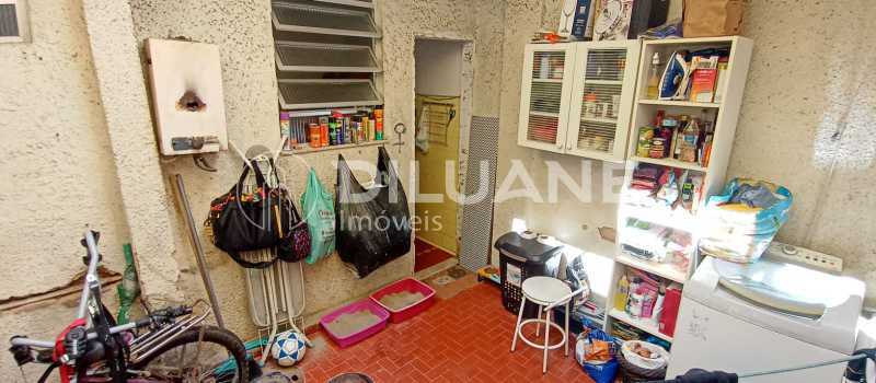 Casa de Vila à venda com 2 quartos, 80m² - Foto 18