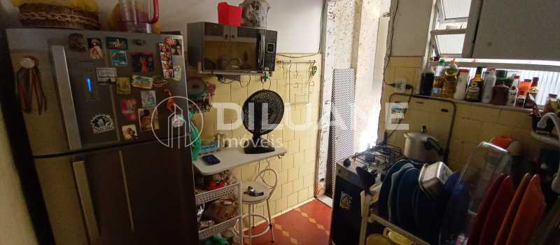 Casa de Vila à venda com 2 quartos, 80m² - Foto 13