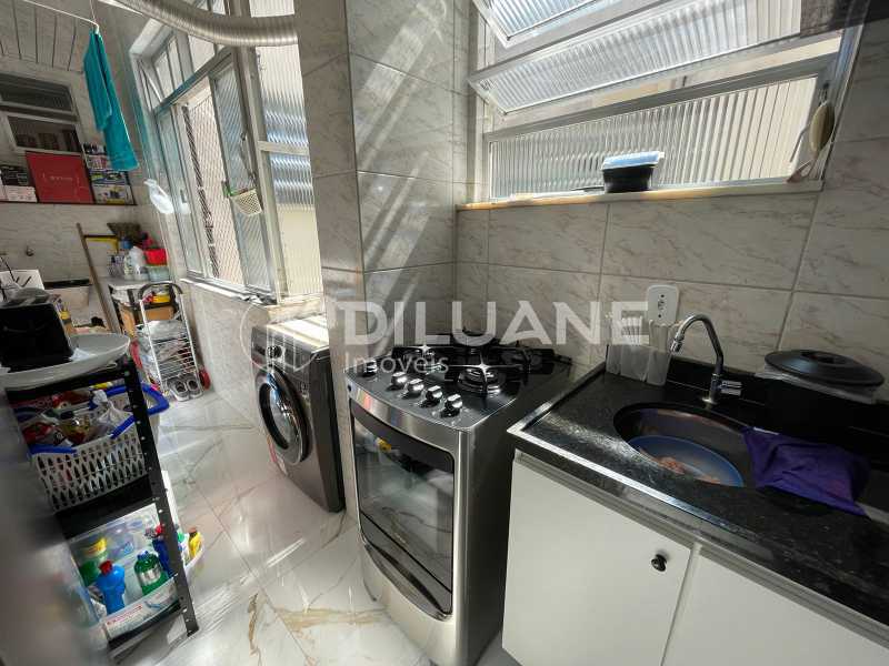 Apartamento à venda com 3 quartos, 98m² - Foto 8