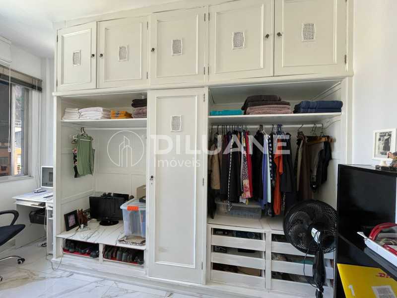 Apartamento à venda com 3 quartos, 98m² - Foto 27