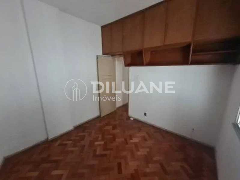 Apartamento à venda com 3 quartos, 90m² - Foto 8