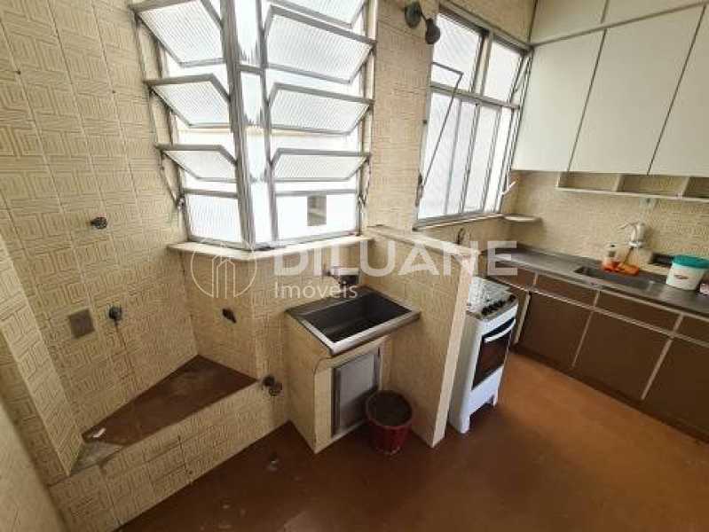 Apartamento à venda com 3 quartos, 90m² - Foto 13