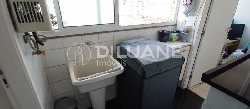 Apartamento à venda com 3 quartos, 110m² - Foto 30