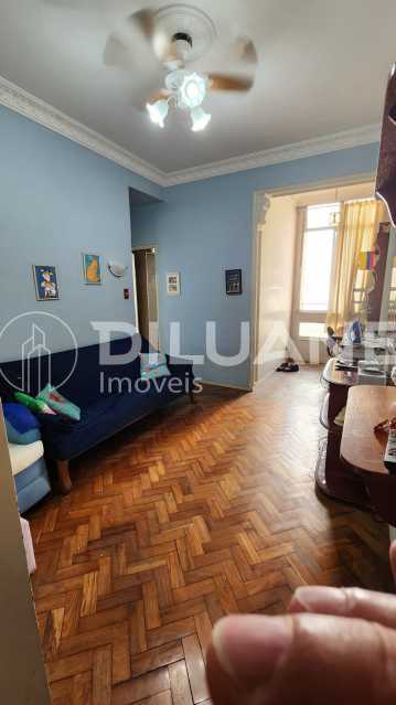 Apartamento à venda com 1 quarto, 52m² - Foto 1