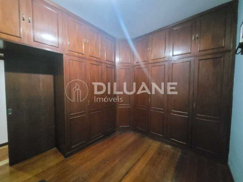 Apartamento à venda com 2 quartos, 105m² - Foto 7