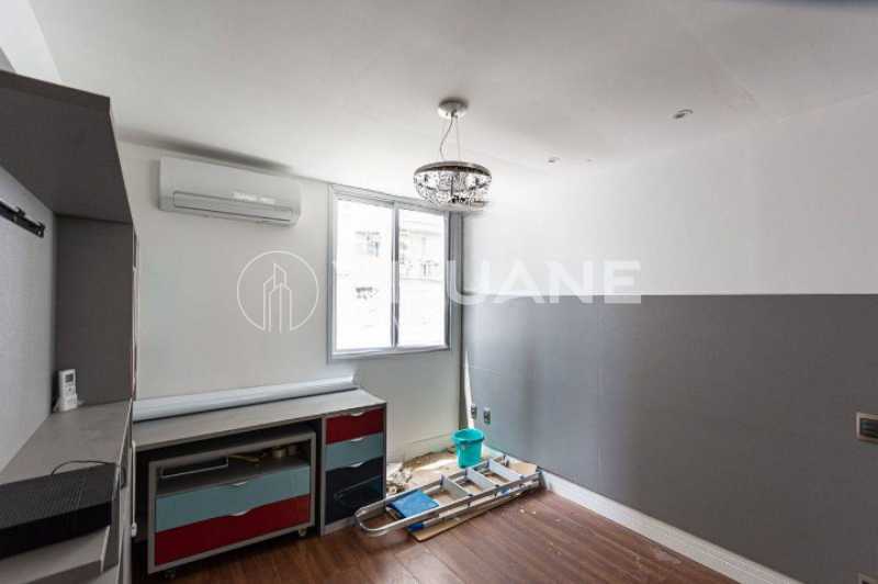 Apartamento à venda com 3 quartos, 210m² - Foto 20