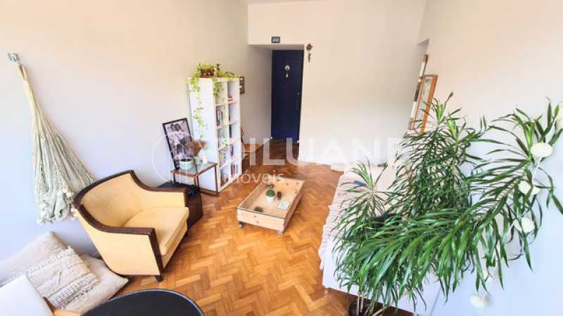 Apartamento à venda com 3 quartos, 89m² - Foto 2