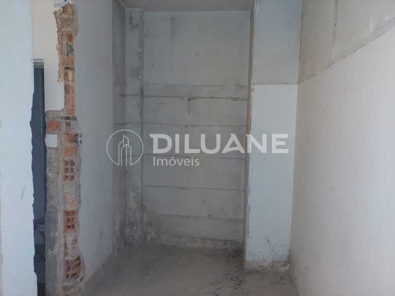 Apartamento à venda com 2 quartos, 87m² - Foto 20