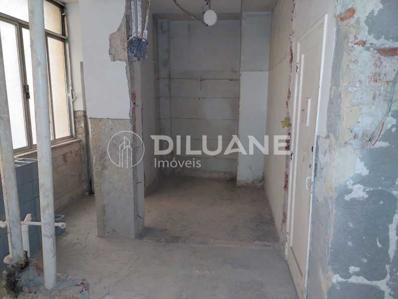 Apartamento à venda com 2 quartos, 87m² - Foto 12