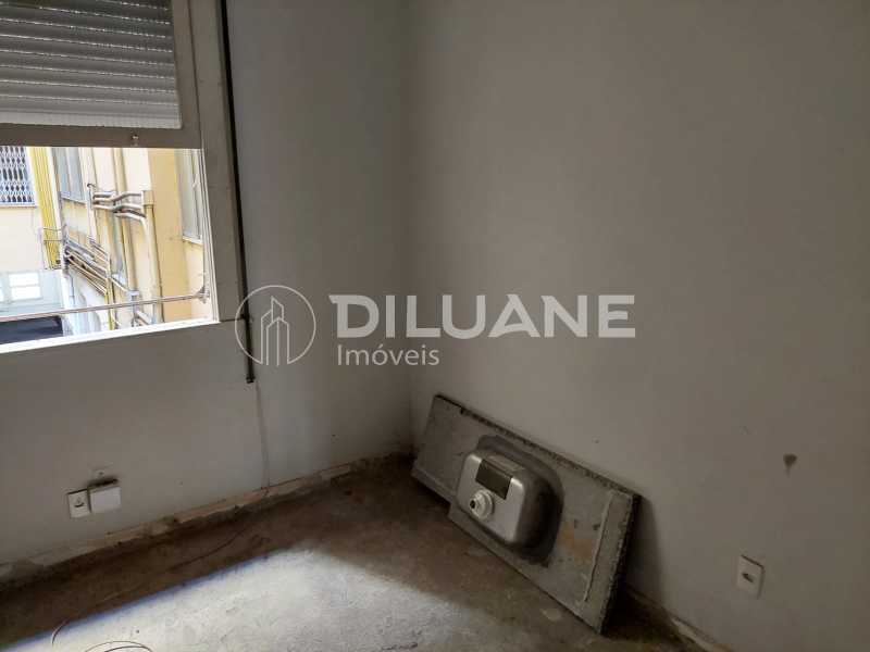 Apartamento à venda com 2 quartos, 87m² - Foto 9