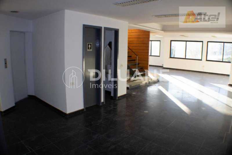 Prédio Inteiro à venda, 865m² - Foto 17