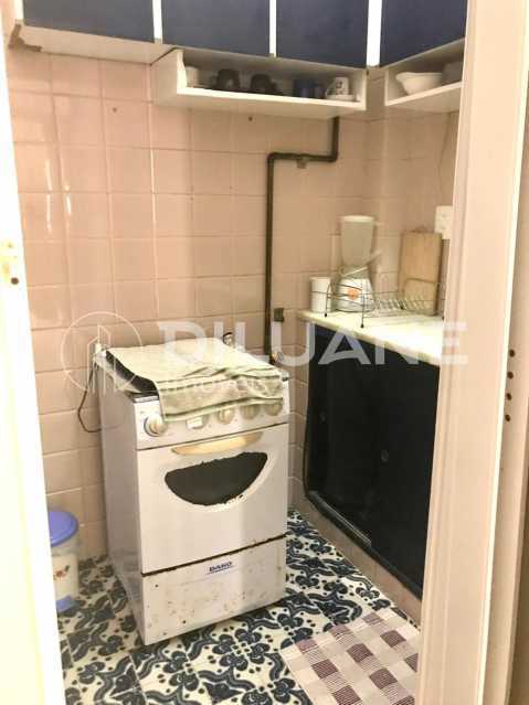 Apartamento à venda com 1 quarto, 49m² - Foto 13