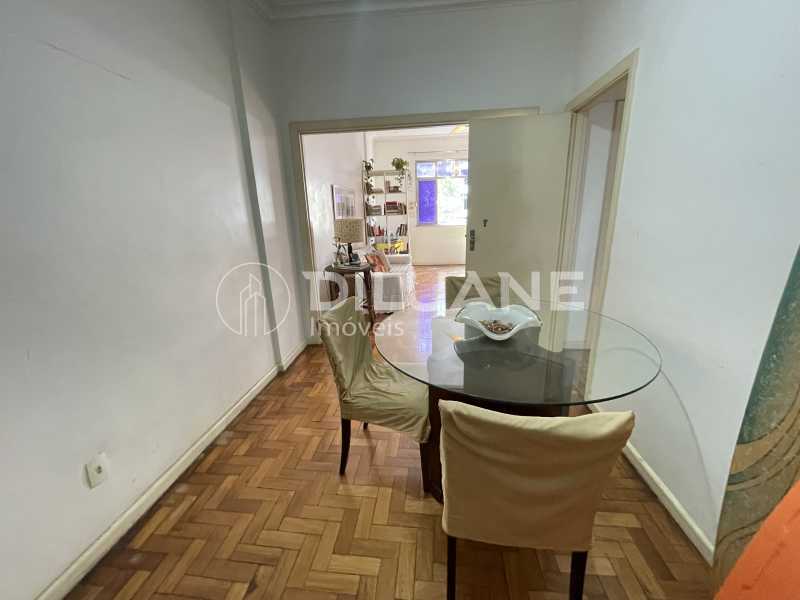 Apartamento à venda com 3 quartos, 156m² - Foto 5