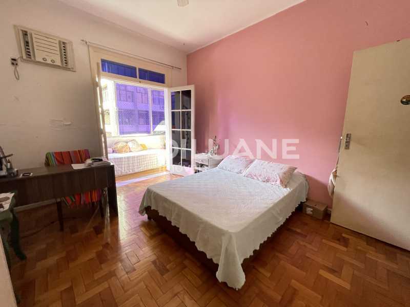 Apartamento à venda com 3 quartos, 156m² - Foto 17