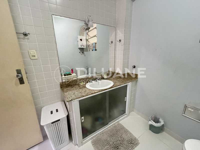 Apartamento à venda com 3 quartos, 156m² - Foto 32