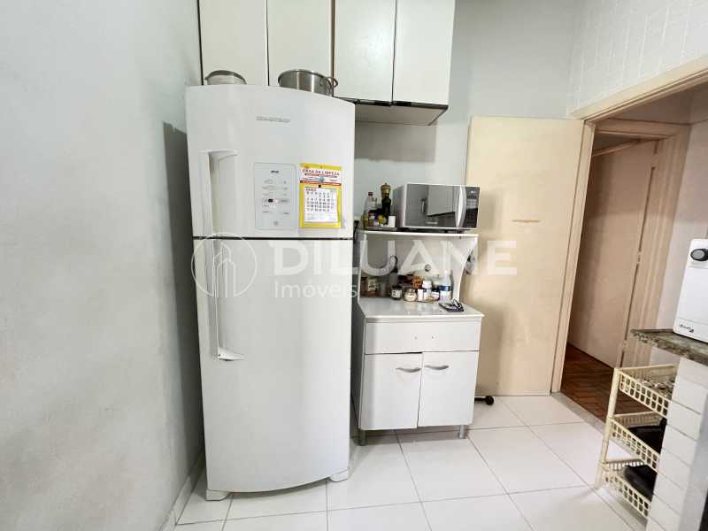 Apartamento à venda com 3 quartos, 156m² - Foto 37