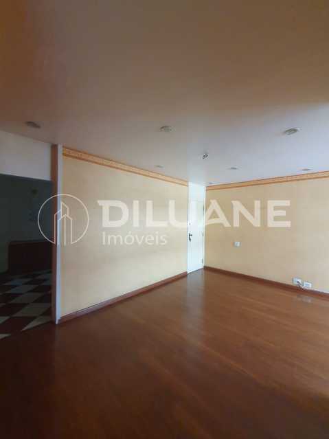 Apartamento à venda com 3 quartos, 92m² - Foto 2