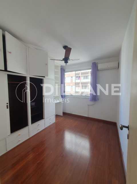 Apartamento à venda com 3 quartos, 92m² - Foto 16