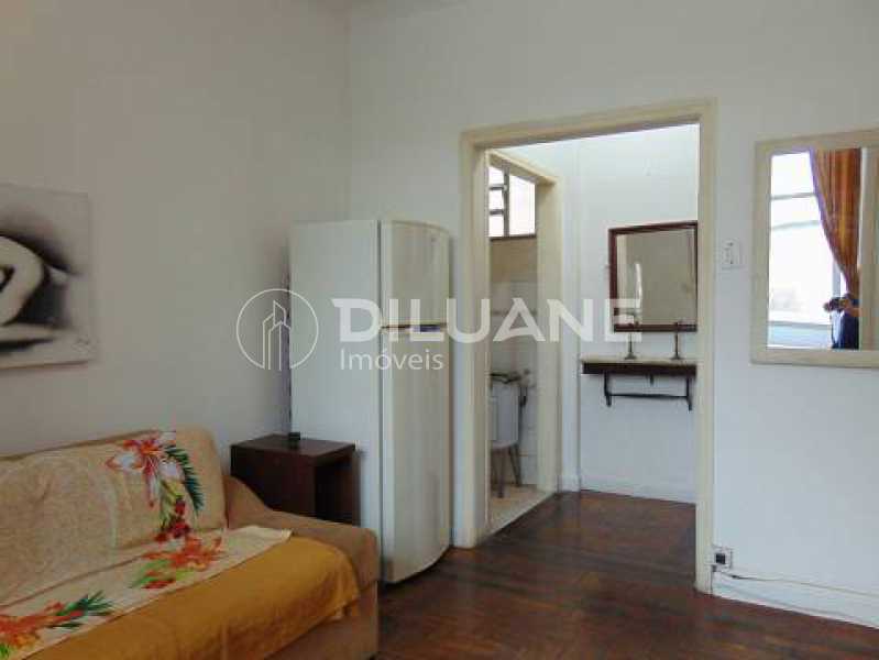 Apartamento à venda com 1 quarto, 39m² - Foto 2