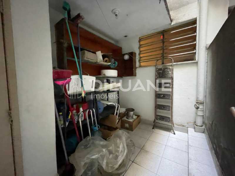 Apartamento à venda com 2 quartos, 76m² - Foto 24