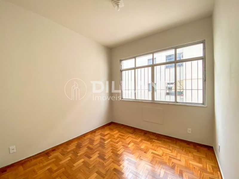 Apartamento à venda com 3 quartos, 84m² - Foto 8