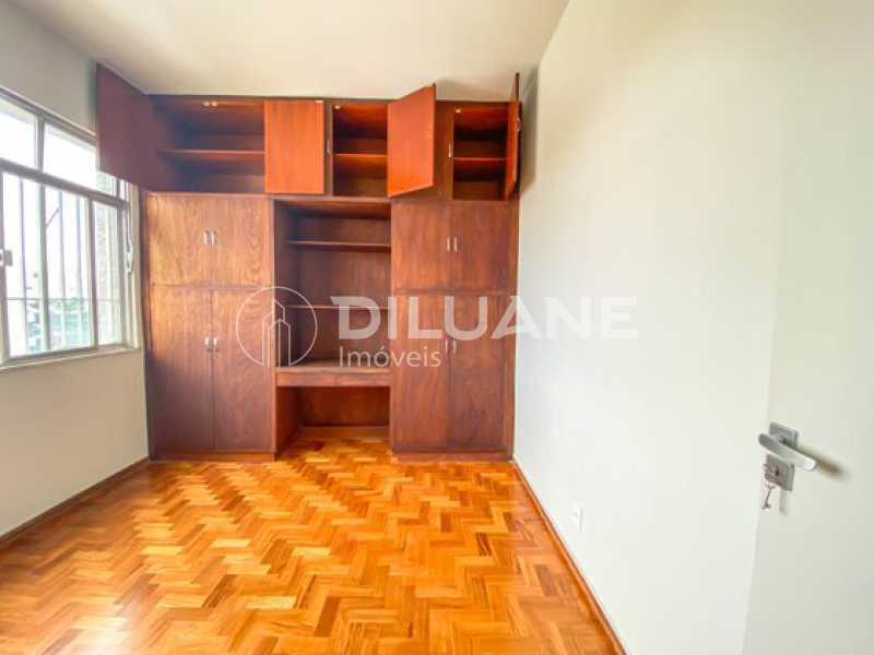 Apartamento à venda com 3 quartos, 84m² - Foto 16