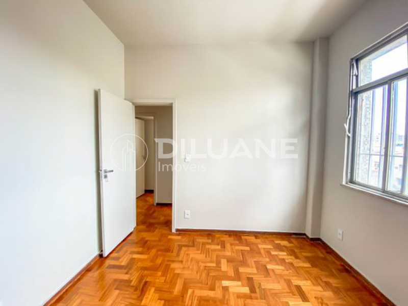 Apartamento à venda com 3 quartos, 84m² - Foto 19