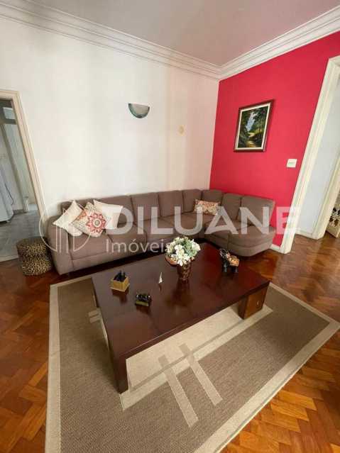 Apartamento à venda com 4 quartos, 225m² - Foto 5