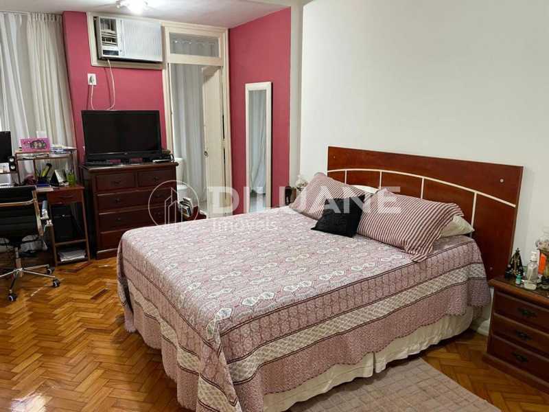 Apartamento à venda com 4 quartos, 225m² - Foto 24